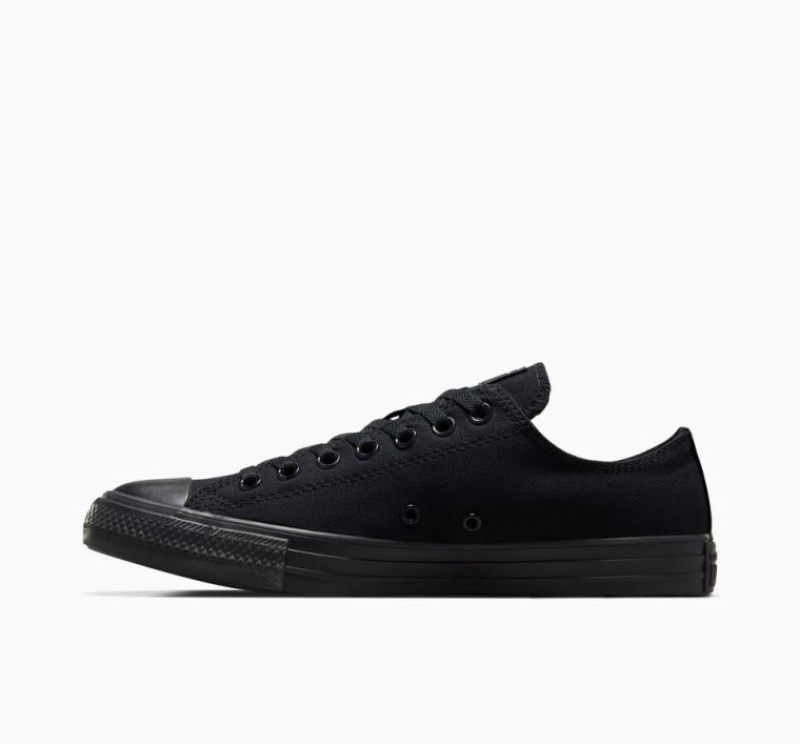 Black Converse Chuck Taylor All Star Classic Men's Low Tops | NZ HZMAU9421