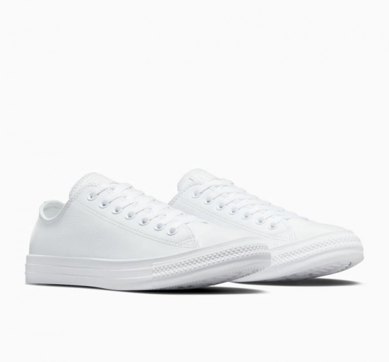 White Converse Chuck Taylor All Star Leather Men's Low Tops | NZ AVOXZ0426